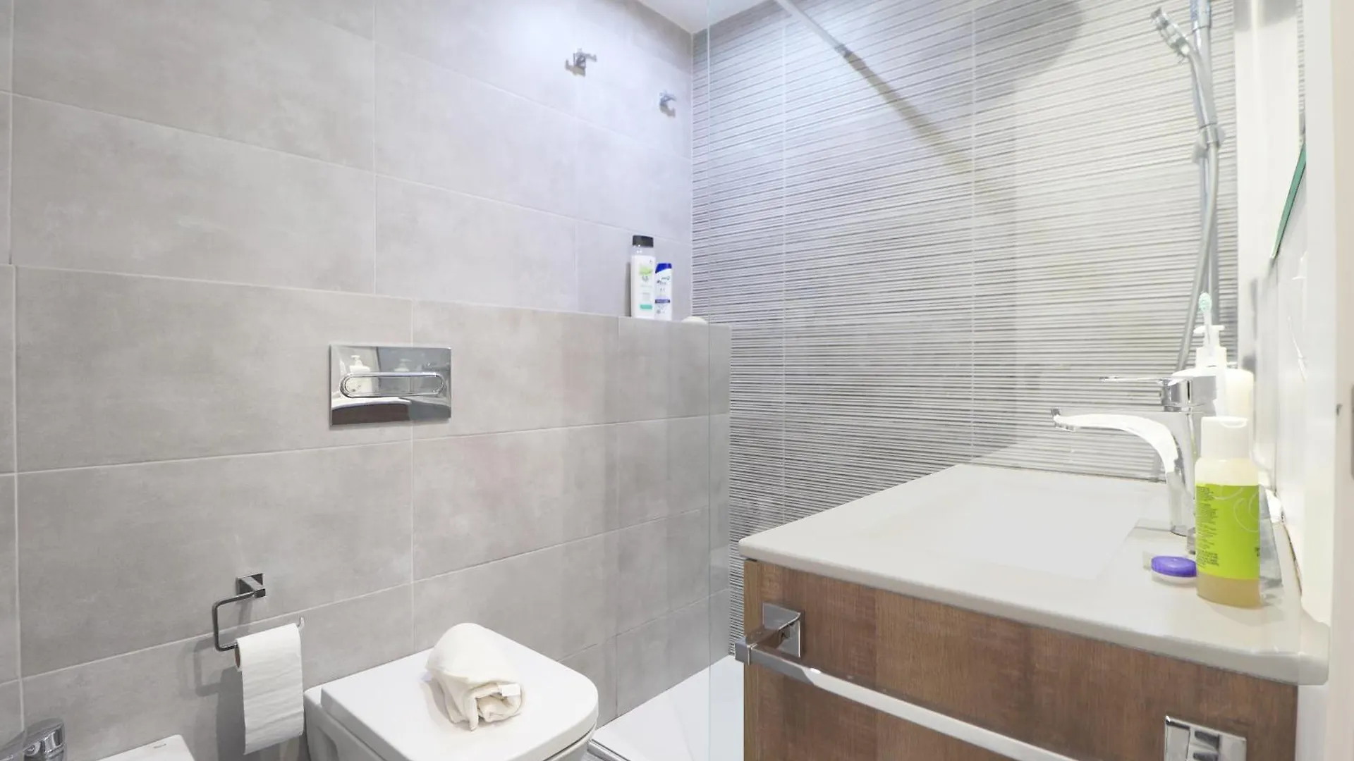 Guerrero Premium-Alquile X Meses Appartement Málaga 0*,