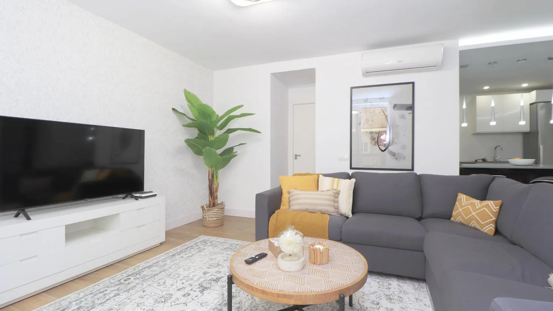 Guerrero Premium-Alquile X Meses Appartement Málaga Spanje