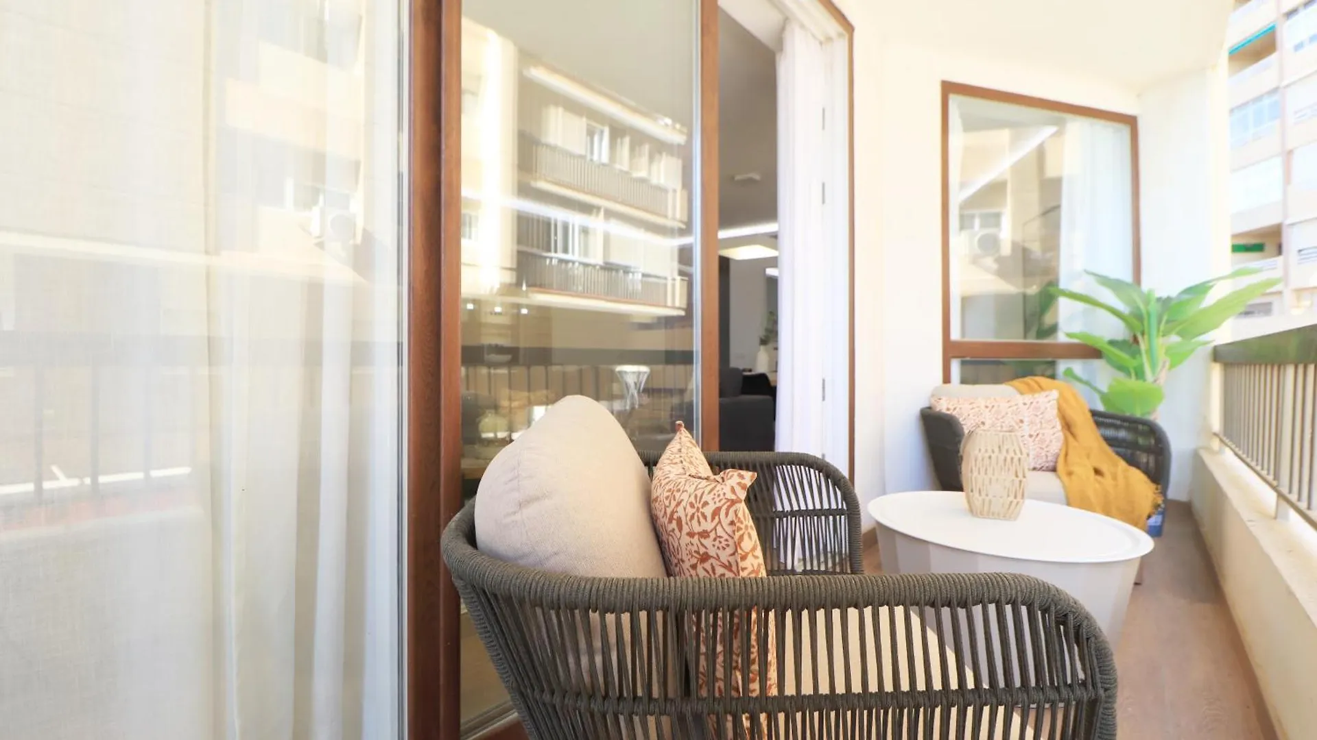 Guerrero Premium-Alquile X Meses Apartment Malaga
